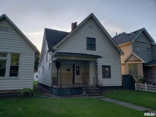 Foreclosed Home - 303 S STATE ST, 62704