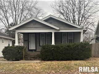 Foreclosed Home - 2013 HOLMES AVE, 62704