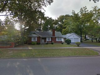 Foreclosed Home - 616 S LINCOLN BLVD, 62801