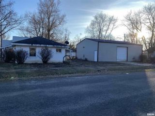 Foreclosed Home - 1600 S HICKORY ST, 62801