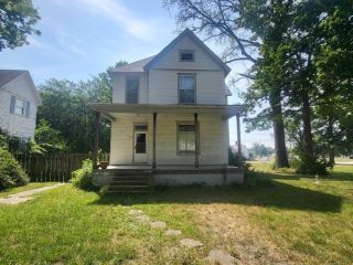 Foreclosed Home - 226 N BEECH ST, 62801