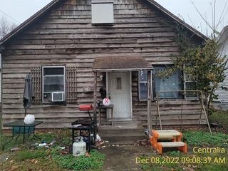 Foreclosed Home - 633 S MAPLE ST, 62801