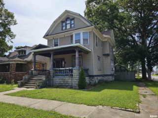 Foreclosed Home - 136 N PINE ST, 62801