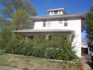 Foreclosed Home - 418 N COMMERCIAL ST, 62812