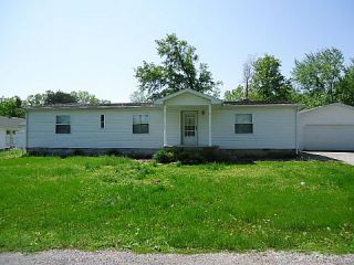 Foreclosed Home - 1009 E MARKET ST, 62822