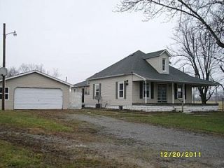 Foreclosed Home - 208 W LINCOLN ST, 62830