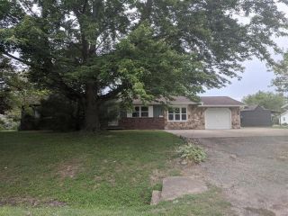 Foreclosed Home - 1427 Charleston Rd, 62881