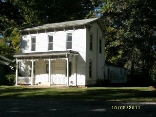 Foreclosed Home - 711 N PINE ST, 62882