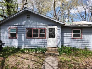 Foreclosed Home - 204 E SYCAMORE ST, 62901