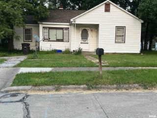 Foreclosed Home - 1201 N BRIDGE ST, 62901