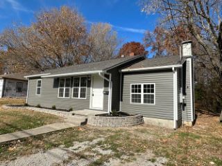 Foreclosed Home - 604 W GRAND AVE, 62918