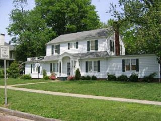 Foreclosed Home - 100 W WALNUT ST, 62946