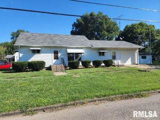 Foreclosed Home - 400 N 18TH ST, 62948