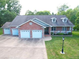 Foreclosed Home - 1900 COLONIAL DR, 62959