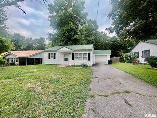 Foreclosed Home - 212 LINDSEY AVE, 62960