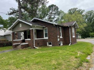 Foreclosed Home - 221 N 22ND ST, 62966