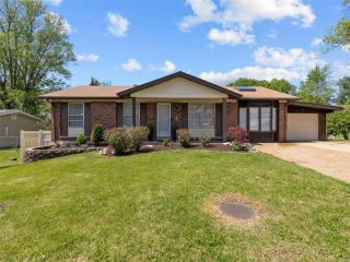 Foreclosed Home - 2733 ROSEWOOD DR, 63010