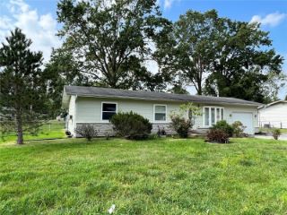 Foreclosed Home - 2277 BOEING DR, 63010