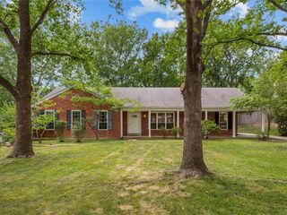 Foreclosed Home - 619 CHARBRAY DR, 63011