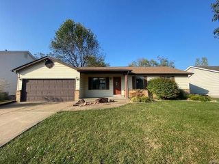Foreclosed Home - 8405 MARKO DR, 63016
