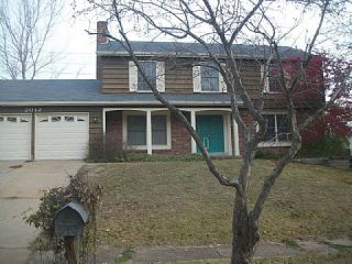 Foreclosed Home - 2012 LONG GATE CT, 63017