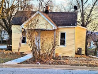 Foreclosed Home - 1423 CRYSTAL HEIGHTS RD, 63019