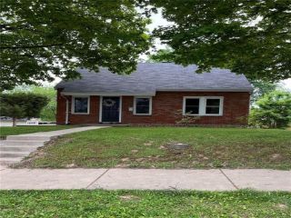 Foreclosed Home - 206 8TH ST, 63019