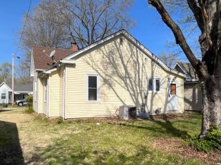 Foreclosed Home - 112 N TAYLOR AVE, 63019