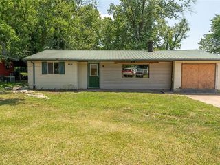 Foreclosed Home - 6826 RIVER BEND DR, 63025