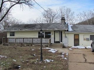 Foreclosed Home - 150 SPRING VALLEY DR, 63026