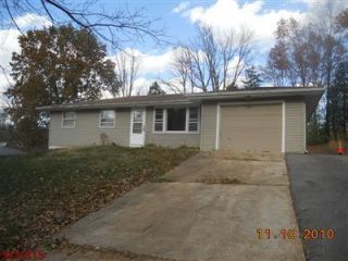 Foreclosed Home - 19 ROBIN LN, 63026