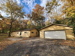 Foreclosed Home - 2313 SALINE RD, 63026