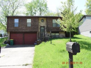 Foreclosed Home - 2002 WESTBOURNE WAY, 63026