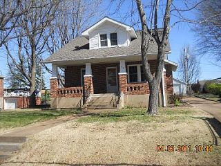 Foreclosed Home - 919 W MAIN ST, 63028