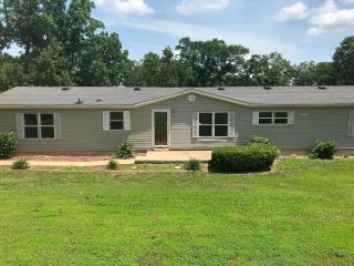 Foreclosed Home - 1632 Fox Ct, 63028