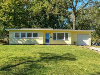 Foreclosed Home - 27 REDWOOD DR, 63031