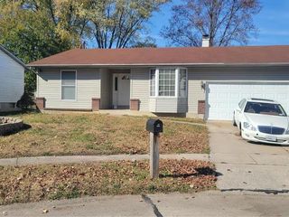 Foreclosed Home - 2961 DIVIDEND PARK DR, 63031