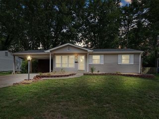 Foreclosed Home - 20 ALANDALE CT, 63031