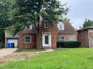 Foreclosed Home - 1265 S NEW FLORISSANT RD, 63031
