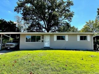 Foreclosed Home - 1260 SWAN DR, 63031