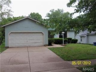 Foreclosed Home - 5071 TRAILBEND DR, 63033