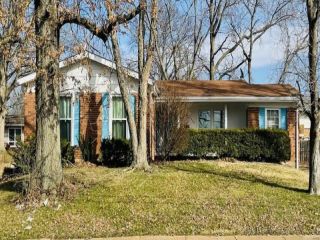 Foreclosed Home - 2460 DERHAKE RD, 63033