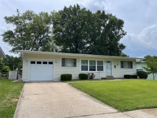 Foreclosed Home - 980 DAUPHIN LN, 63033