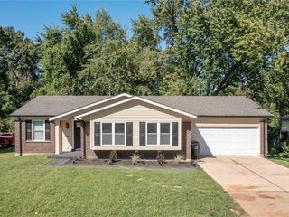 Foreclosed Home - 12670 VERWOOD DR, 63033