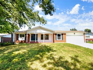 Foreclosed Home - 2435 DRESDEN DR, 63033