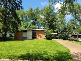Foreclosed Home - 2785 COUNTRYSIDE DR, 63033