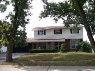 Foreclosed Home - 5645 DELCASTLE DR, 63034