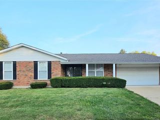 Foreclosed Home - 3919 HIRONDELLE LN, 63034