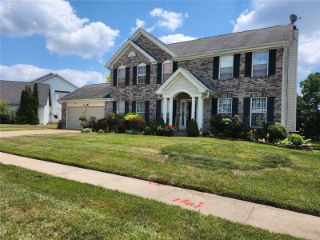Foreclosed Home - 16828 HEATHER MOOR DR, 63034