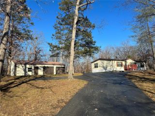 Foreclosed Home - 3876 PIN OAK RD, 63037